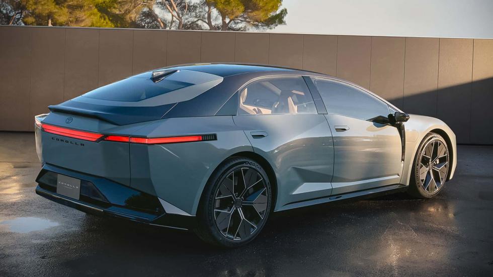 Η νέα Toyota Corolla θα έρθει ριζικά αλλαγμένη μέσα και έξω